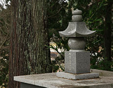 永代供養墓〝安らぎの塔〟